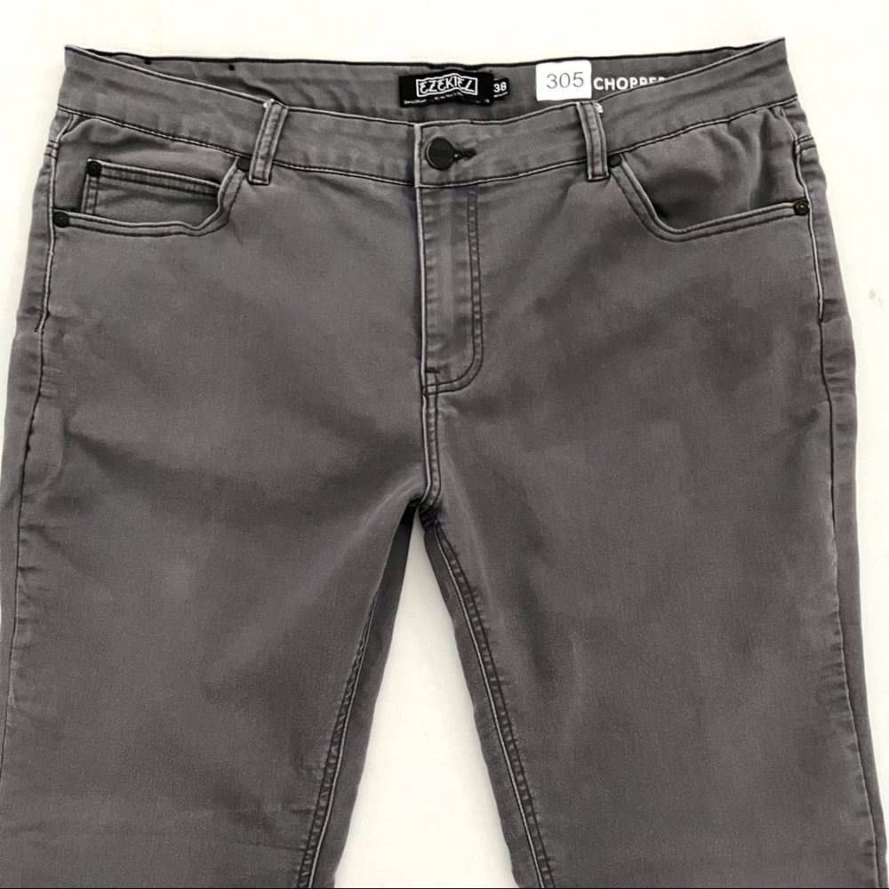 Ezekiel Chopper Mens Jeans Size 38 
Gray Stretch Straight Leg Pants Stretch